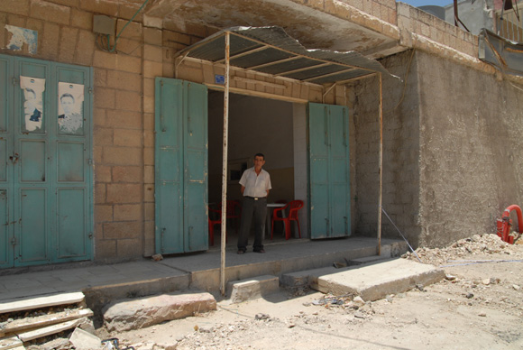 the one remaining shop at rachels tomb