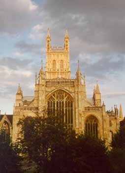 The Mystery Worshipper: Gloucester Cathedral, England