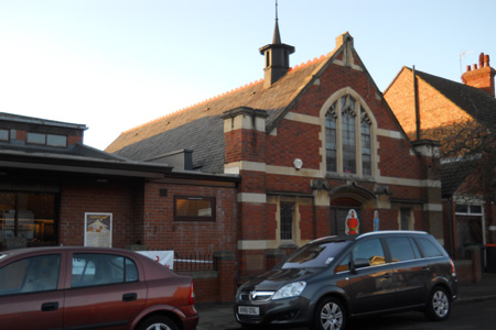 Russell Park Baptist, Bedford (Exterior)