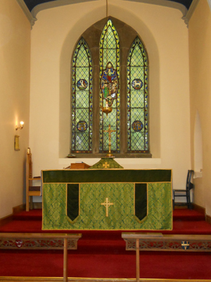 St Catherine, Blairgowrie (Altar)